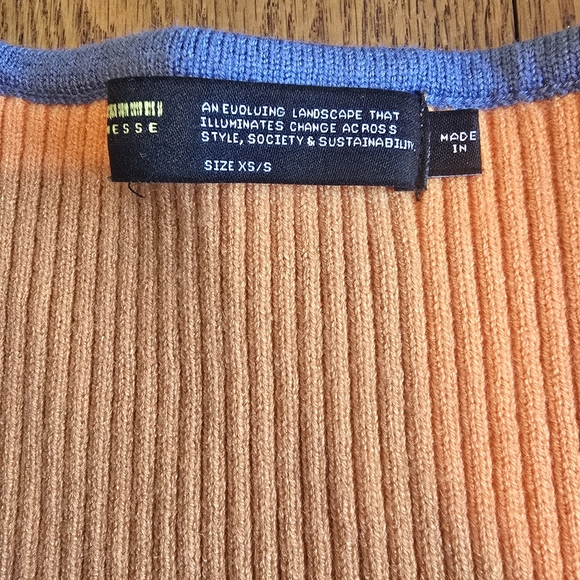 Finesse Rikey Orange Long Sleeve Top And Skirt Size XS/S - Picture 14 of 16